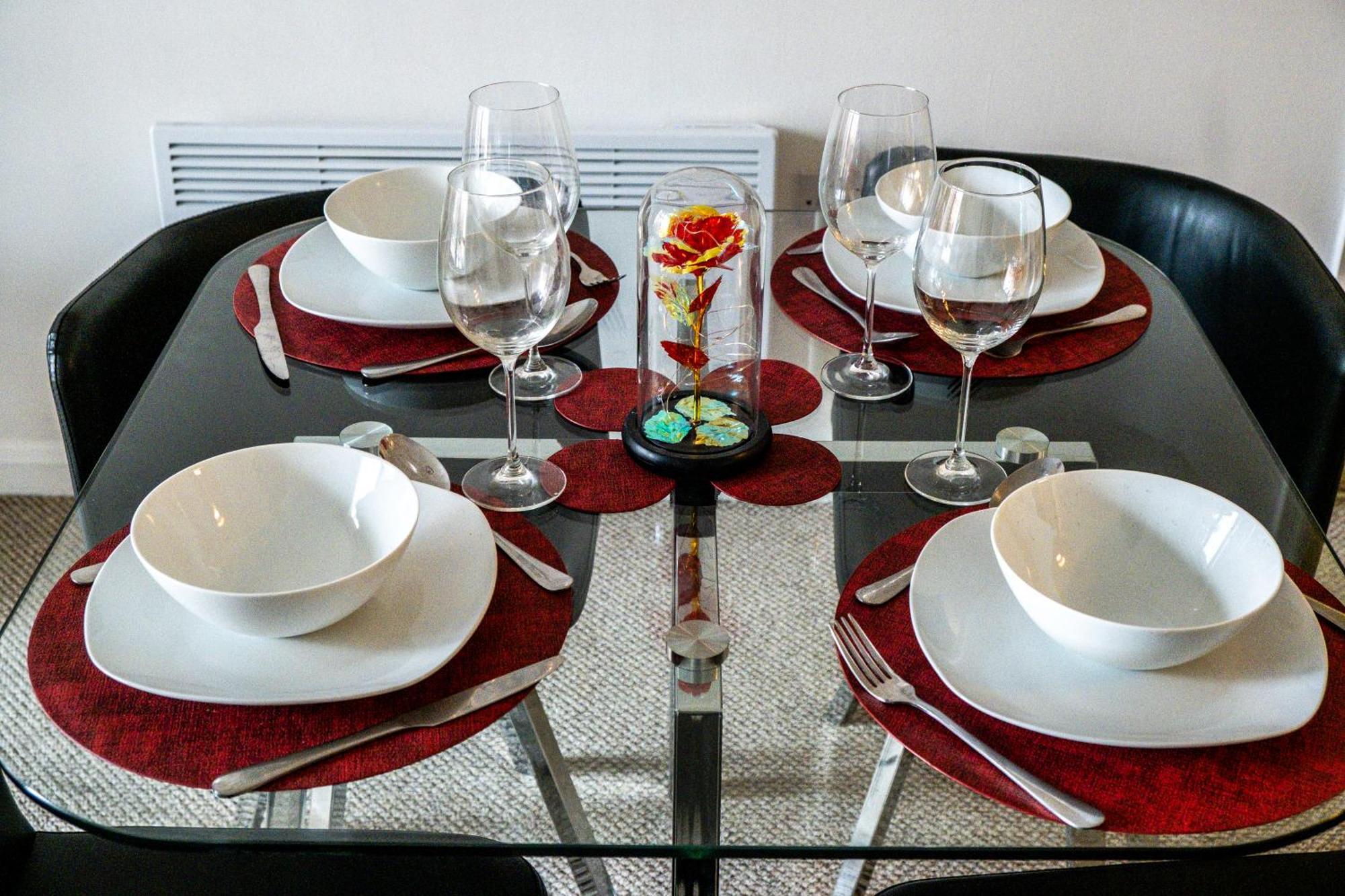 Central Suite Near Mailbox, King Bed, Ping Pong, Netflix, Sleeps 4 Birmingham Extérieur photo