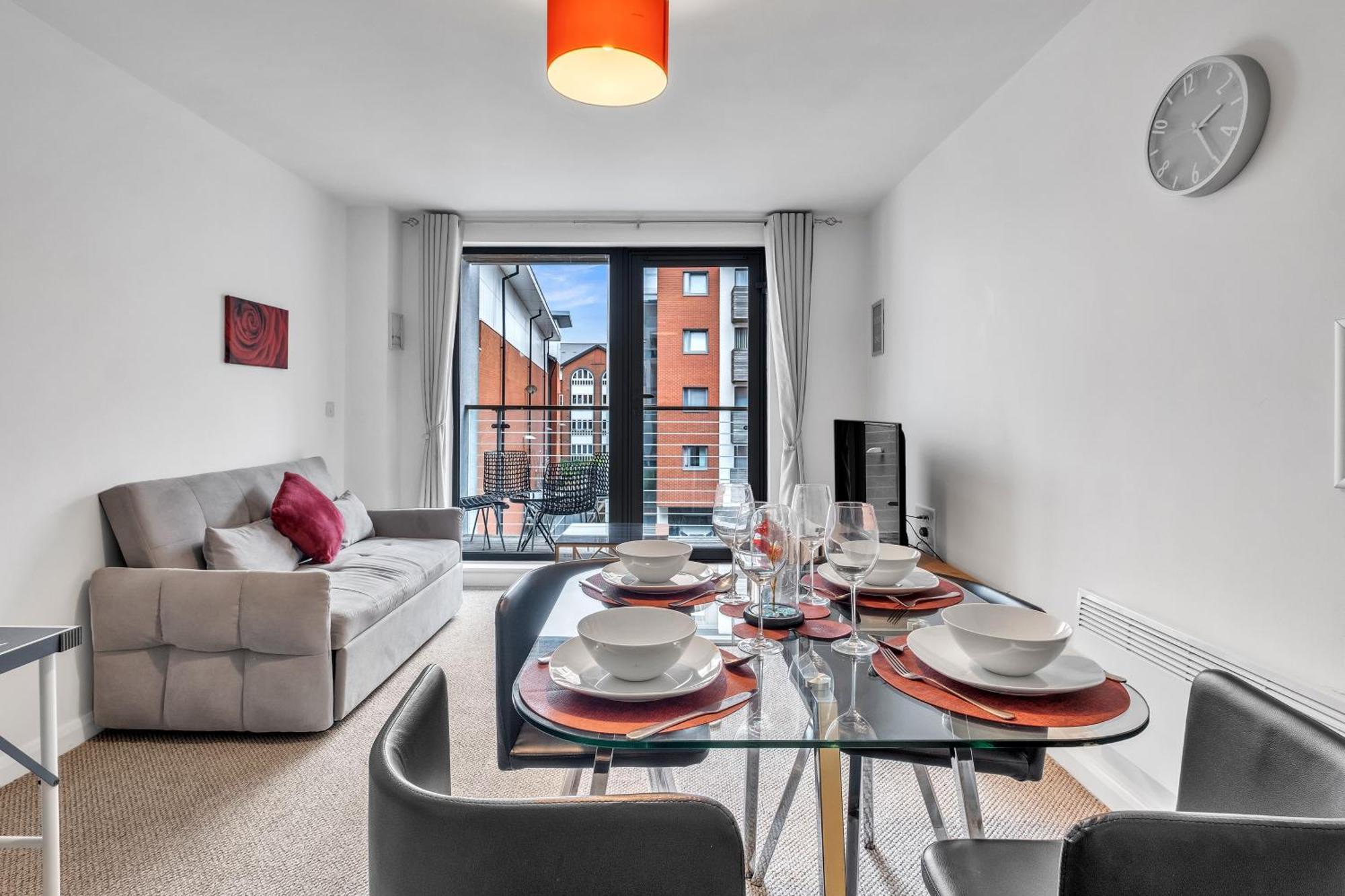 Central Suite Near Mailbox, King Bed, Ping Pong, Netflix, Sleeps 4 Birmingham Extérieur photo