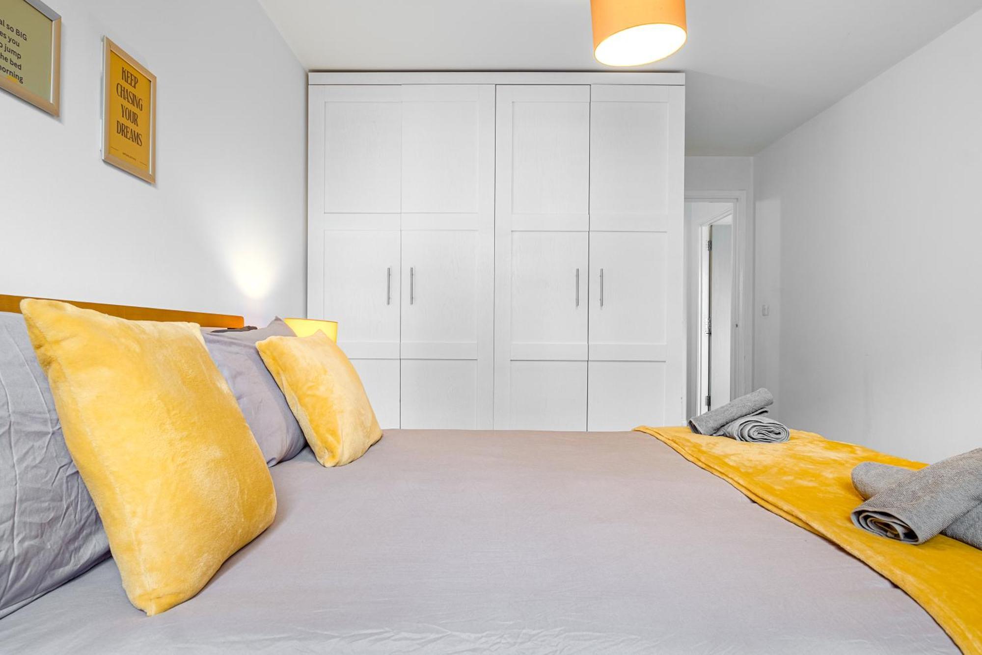 Central Suite Near Mailbox, King Bed, Ping Pong, Netflix, Sleeps 4 Birmingham Extérieur photo