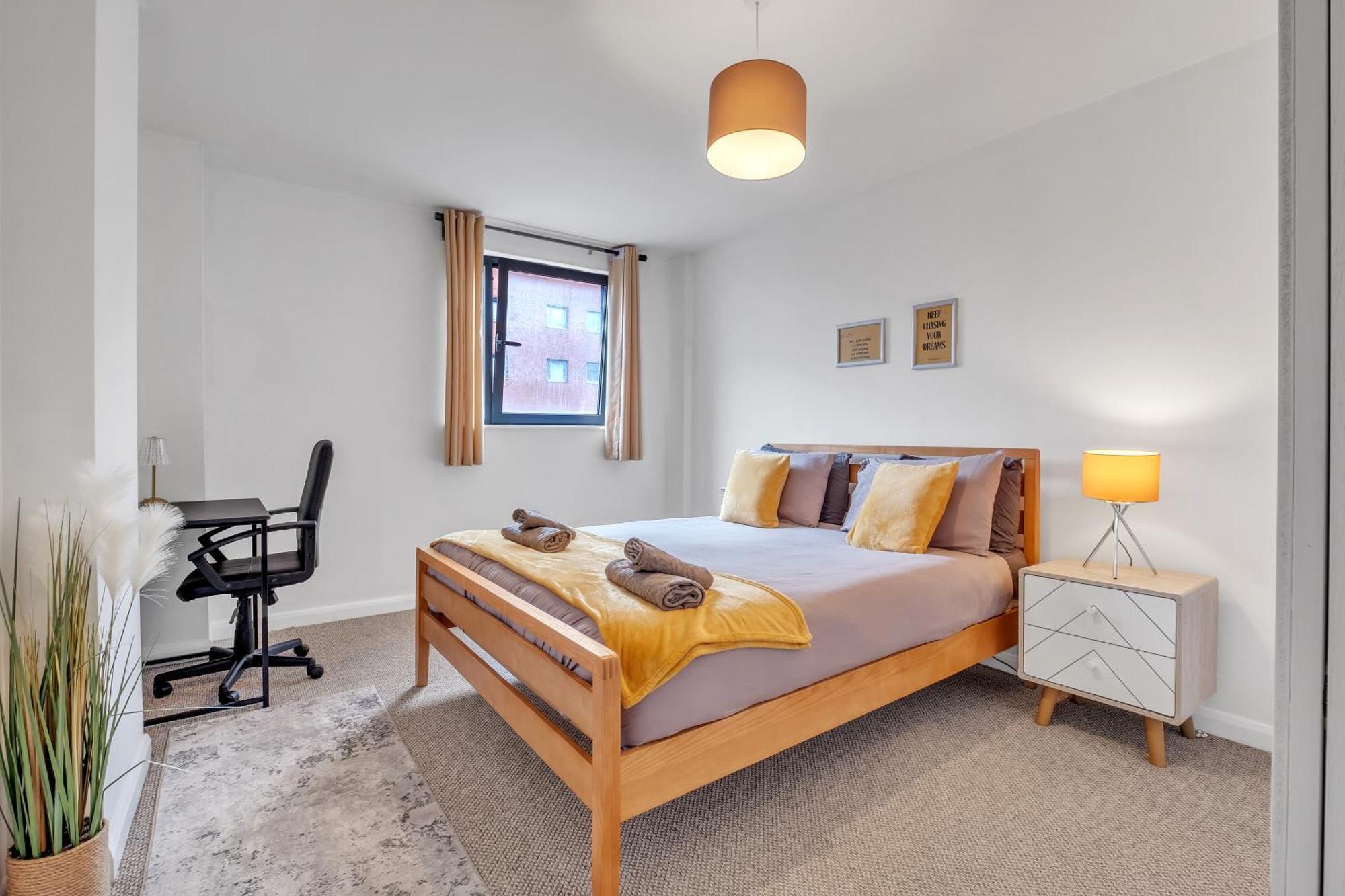 Central Suite Near Mailbox, King Bed, Ping Pong, Netflix, Sleeps 4 Birmingham Extérieur photo