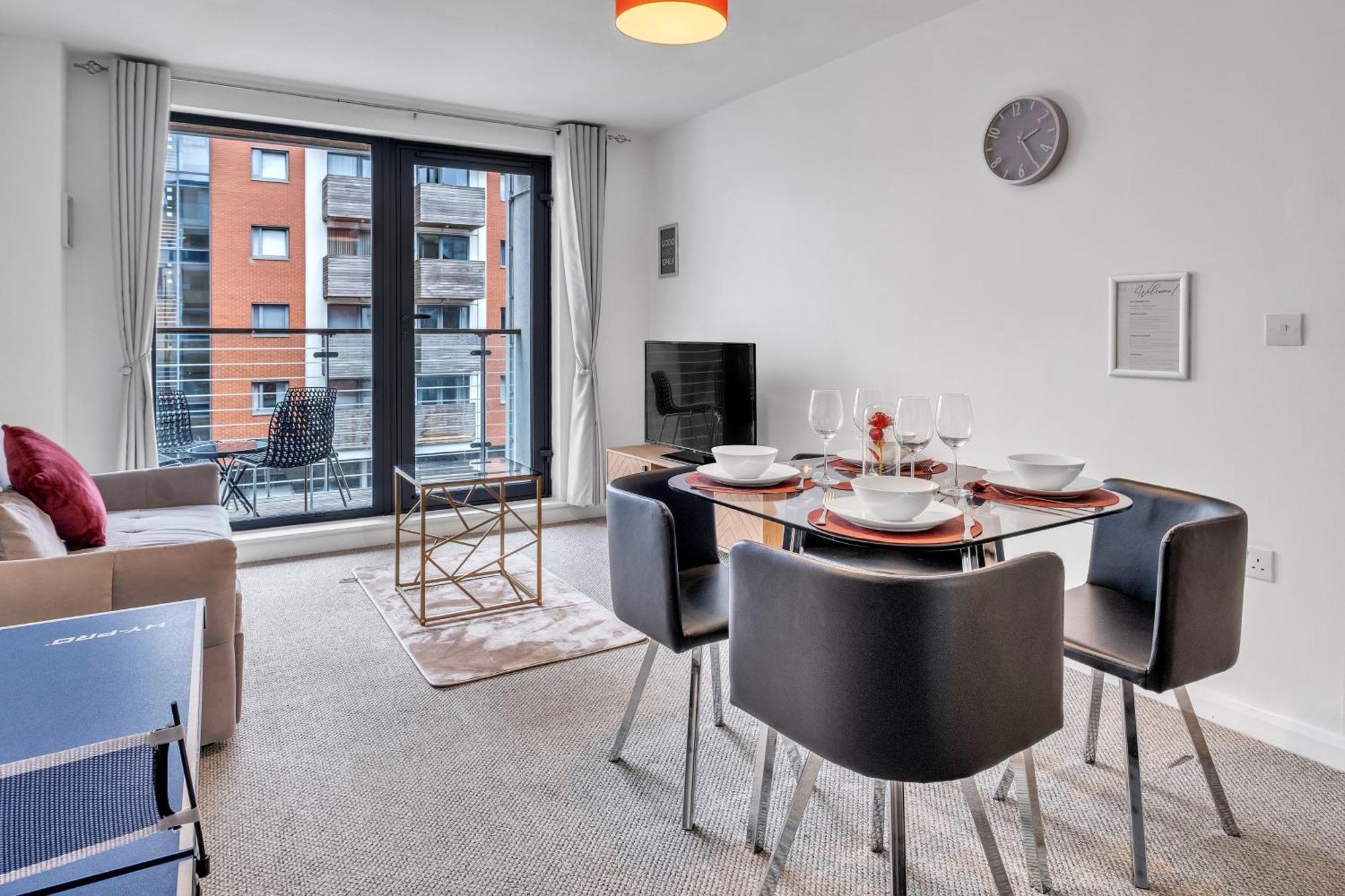 Central Suite Near Mailbox, King Bed, Ping Pong, Netflix, Sleeps 4 Birmingham Extérieur photo
