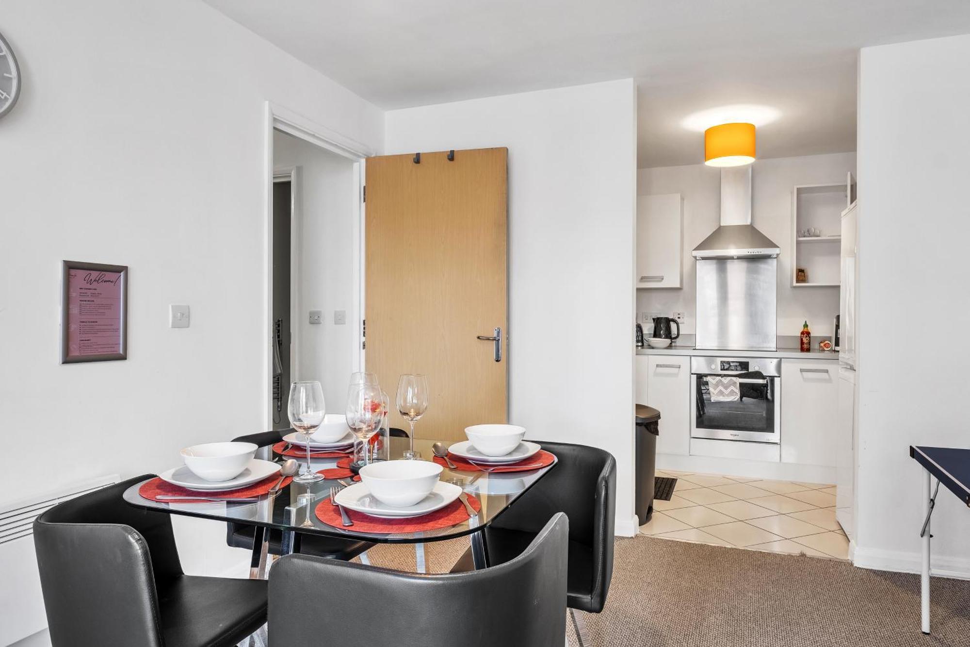 Central Suite Near Mailbox, King Bed, Ping Pong, Netflix, Sleeps 4 Birmingham Extérieur photo
